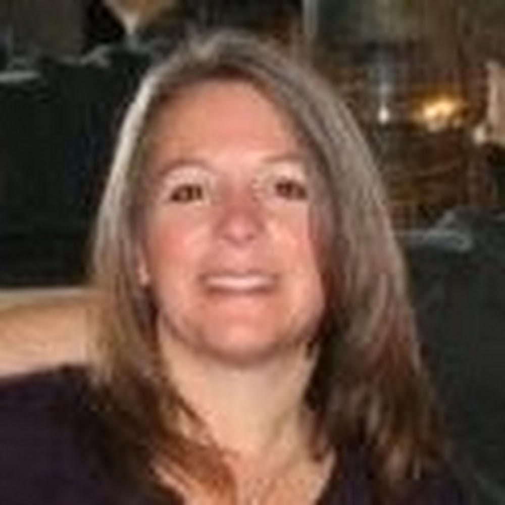 Meet your Posher, Leslie